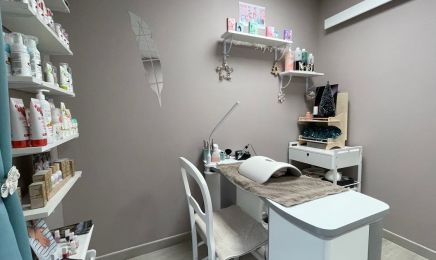 CharlottEsthetiC : Manucure à Courgains