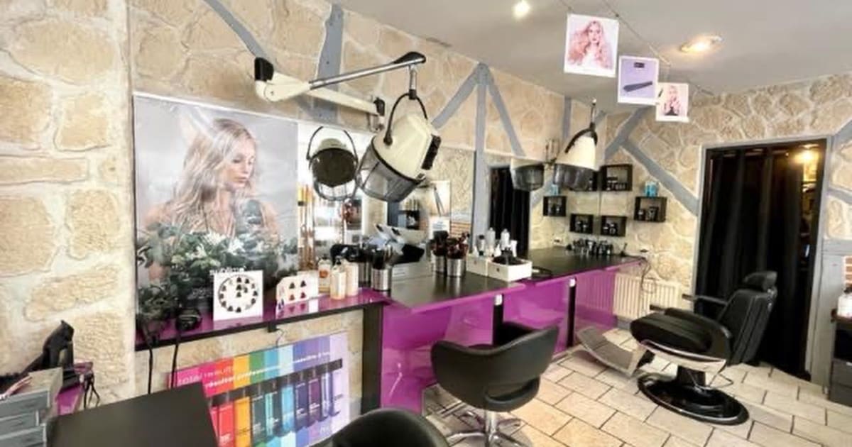 Sup’Hair Belle Coiffure mixte & Prothésiste ongulaire coiffeur à