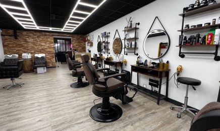 Vintage coiffure : Institut de beauté à Martigues