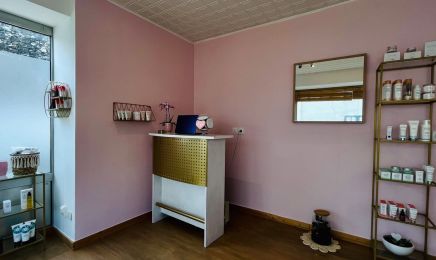  Beauté d’Or : Manucure à Le Touvet