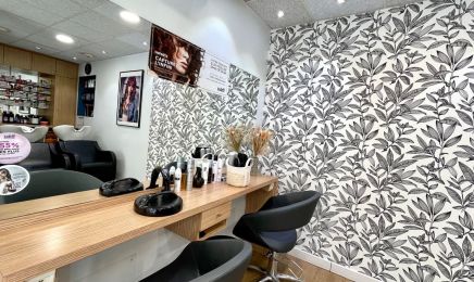 Les Ciseaux de Karine : Coiffeur à La Flèche