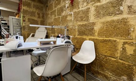 Les ongles de Marine / La fabrik à Cils by M : Institut de beauté à Salon-de-Provence