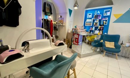 UV Center - L’Atelier Beauté : Manucure à Nice