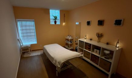  Beauté d’Or : Manucure à Le Touvet