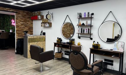 Vintage coiffure : Institut de beauté à Martigues