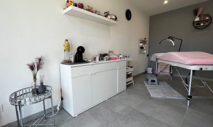 Amandine Lash Nails  : Manucure à Saint-Rémy-de-Provence