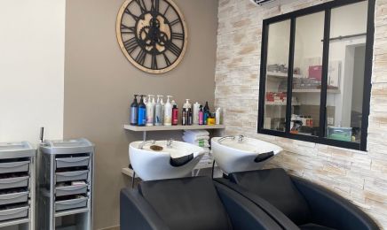 Salon de Coiffure Sabrina - Atelier de Léa  : Coiffeur à Grasse