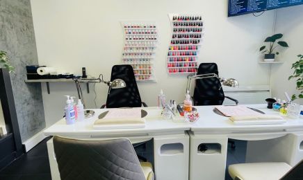 NN Nails : Institut de beauté à Clamart