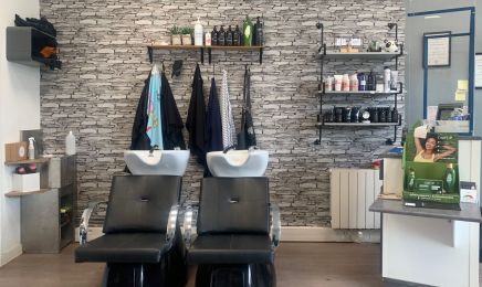 Pause Coiffure : Coiffeur à Bais