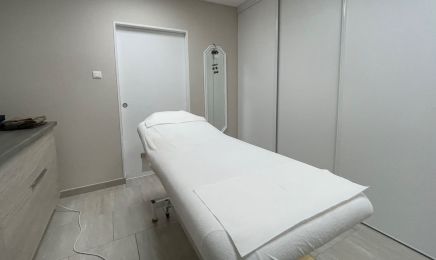 CharlottEsthetiC : Manucure à Courgains