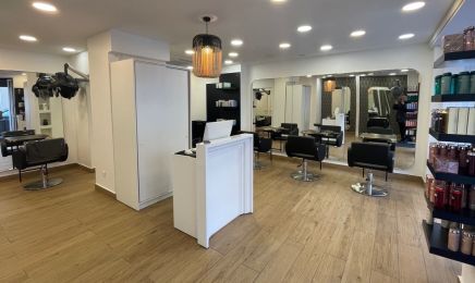 Maison de Coiffure - Alexandre R : Coiffeur à Montrouge