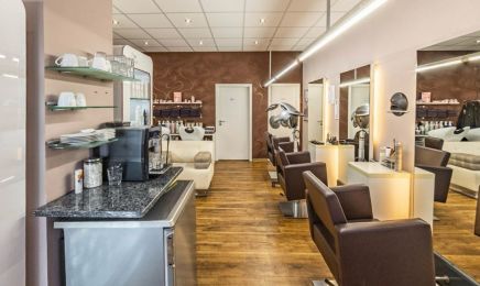 HAARGALERIE: Friseur in Gießen