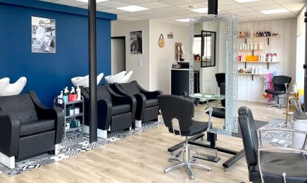 Aux Ciseaux D'Aurélie : Coiffeur à Marolles-les-Braults