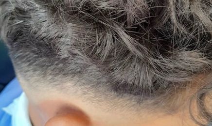 Atef Mixte Coiffure  : Coiffeur à Vallauris