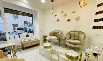 Nini Beauty : Manucure à Asnières-sur-Seine