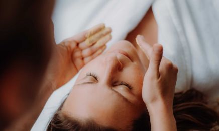 SPA Nuxe Hôtel Chateau La Robéyère : Institut de beauté à Embrun