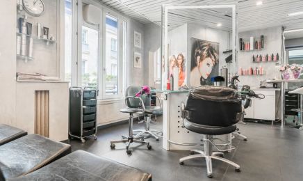 R Blue : Coiffeur à Paris