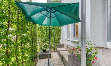 WellBeing Salon - Friseur Kosmetik: Kosmetikstudio in München