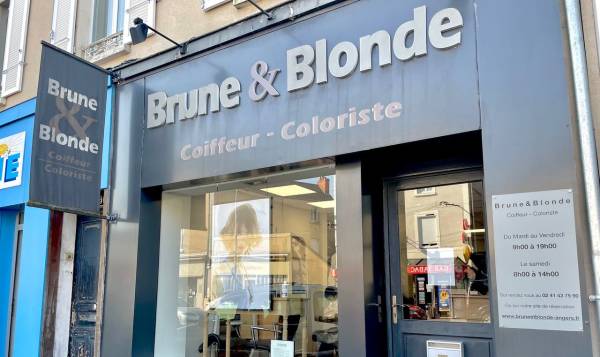 Brune et Blonde