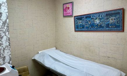 Thiraviya beauté  : Manucure à Asnières-sur-Seine