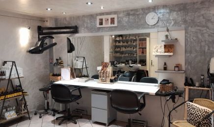 Art coiffure  : Coiffeur à Brides-les-Bains