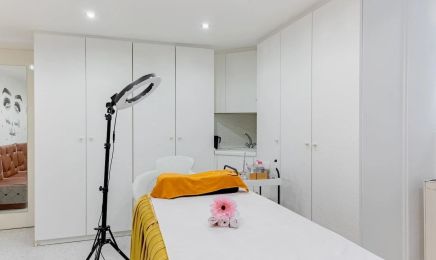 Gold Nails Beauty & Spa in Ottobrunn: Nagelstudio in Ottobrunn