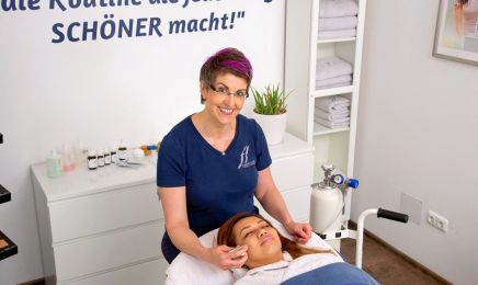 Kosmetikinstitut Franziska Liebhart: Kosmetikstudio in München