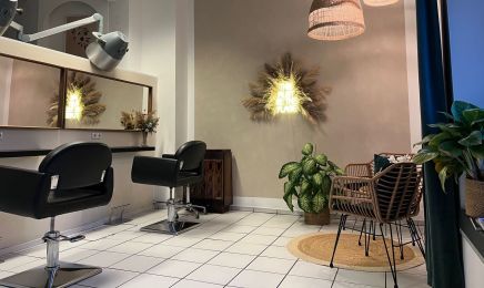 Bohemian Artist Hairstudio by Olga Malygin: Friseur in Augsburg