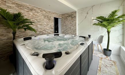 EV CLINIC | Le Spa Minceur et Anti-Âge  : Institut de beauté à Cagnes-sur-Mer