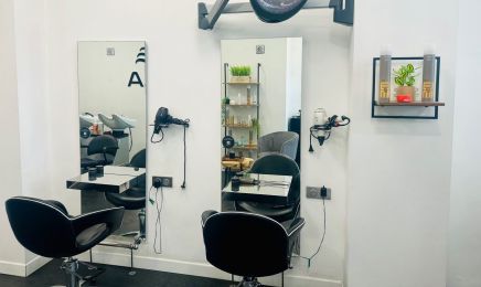  Tendance Coiffure  : Coiffeur à Le Pont-de-Claix
