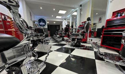 Latin's barbershop : Institut de beauté à Paris