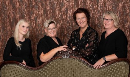 Haarwerk Nina Brandes: Friseur in Bad Iburg