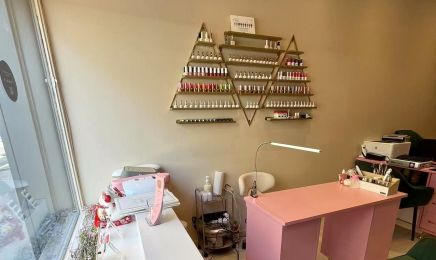 Ongles ZI-Yi : Institut de beauté à Lyon