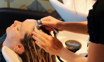 La Belle Époque : Coiffeur à Habère-Lullin