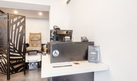 Le bar à ongles & regard Caen : Manucure à Caen