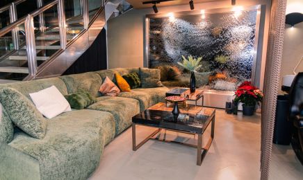 Suhair: Kosmetikstudio in Köln