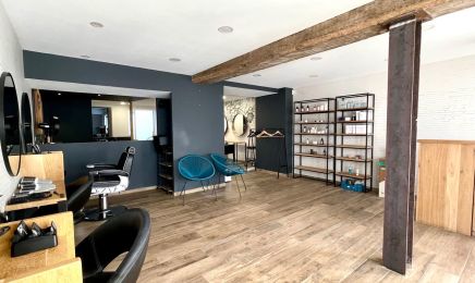 Élégance Coiffure - Avrillé Centre : Coiffeur à Avrillé