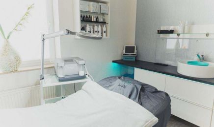 Nail & Beauty Institut: Kosmetikstudio in Osnabrück