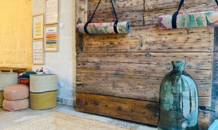 STUDIO YOGA I POSITIVE VIBES : Institut de beauté à Saint-Rémy-de-Provence