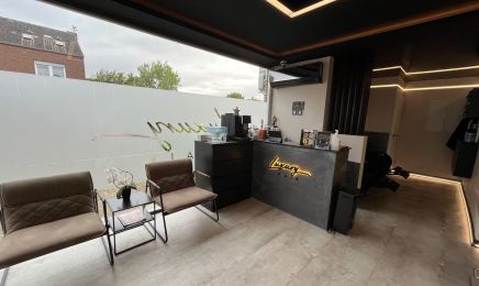 Luxury Hair : Kosmetikstudio in Neukirchen-Vluyn