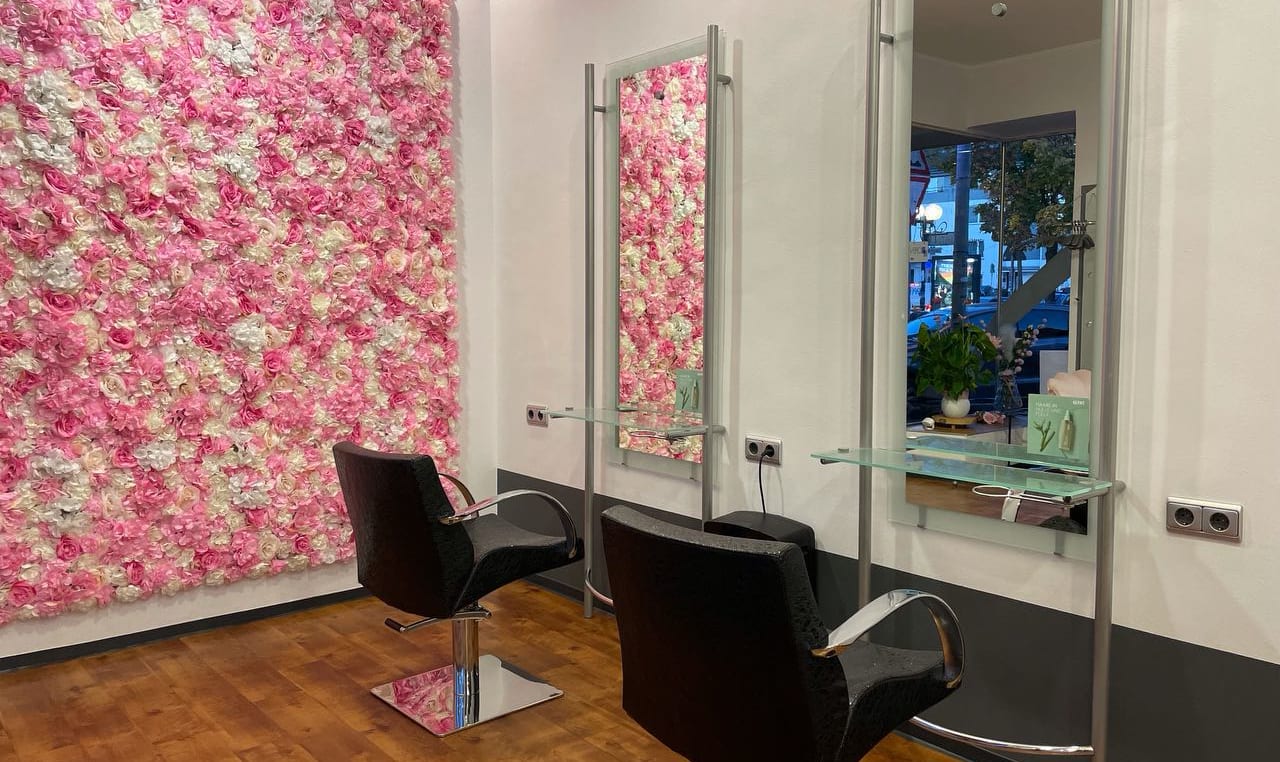 kuh blumenkasten Wandbild Kuh mit Blumen  60  60 cm, Leinwand mit handbemalten Deta   Luxurelle-Shop