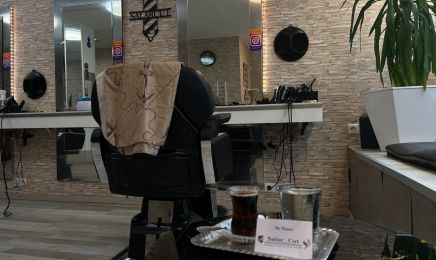 Salar Cut: Kosmetikstudio in München