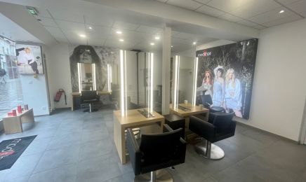 Mod’s Hair - Colombes : Manucure à Colombes