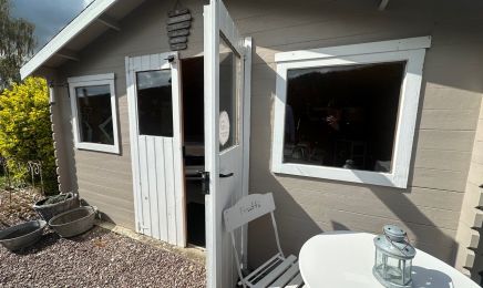 Le chalet de Laura  : Manucure à Pacy-sur-Eure