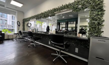 Friseur Düsseldorf Vincenzo Maiello Hairdesign Die Balayage Olaplex & Fadehaircut : Barbershop in Düsseldorf
