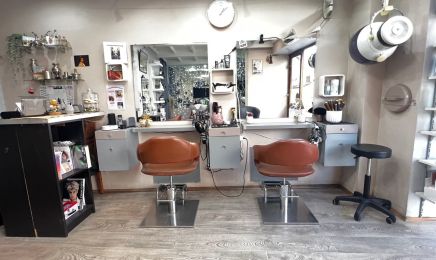 5 grand rue coiffure : Coiffeur à Fontvieille