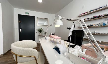 KAM Institut ongles : Institut de beauté à Saint-Victoret