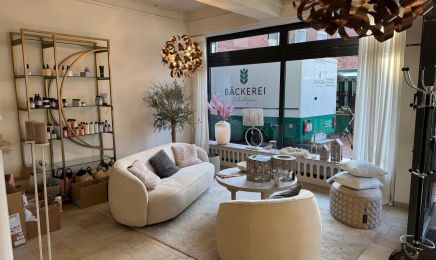 Beatrix Schregel Haare und Accessoires : Kosmetikstudio in Neuenkirchen