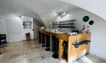 Le bar à ongles de Provence : Manucure à Grans