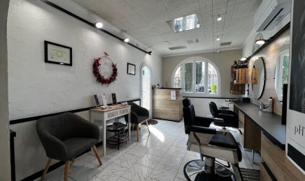 Chez Carla coiffure : Coiffeur à Aureille